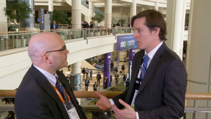 Dr. Cree Gaskin im Gespr&auml;ch mit Interviewer