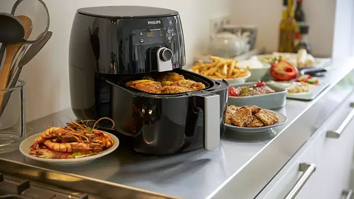 Hei&szlig;luftfritteuse vs Fritteuse vs Backofen