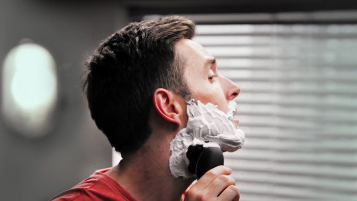 Hautirritationen nach der Rasur behandeln