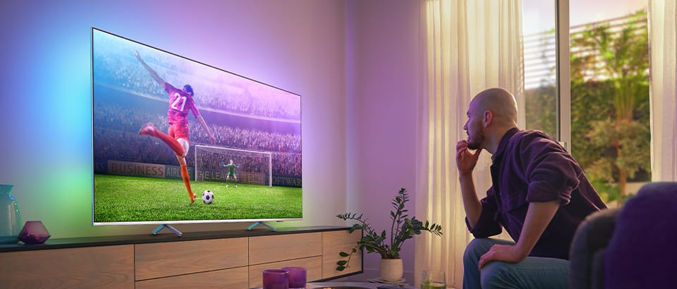 Philips Ambilight-Fernseher | Bester Fernseher f&uuml;r Fu&szlig;ball und Sport